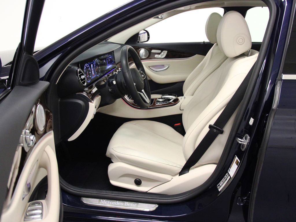 Certified 2020 Mercedes-Benz E 450 4MATIC Wagon image 17