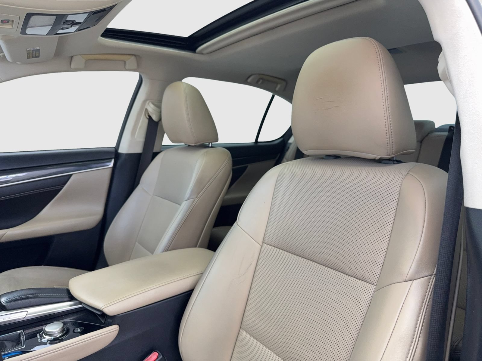 Used 2016 Lexus GS 200t RWD image 15