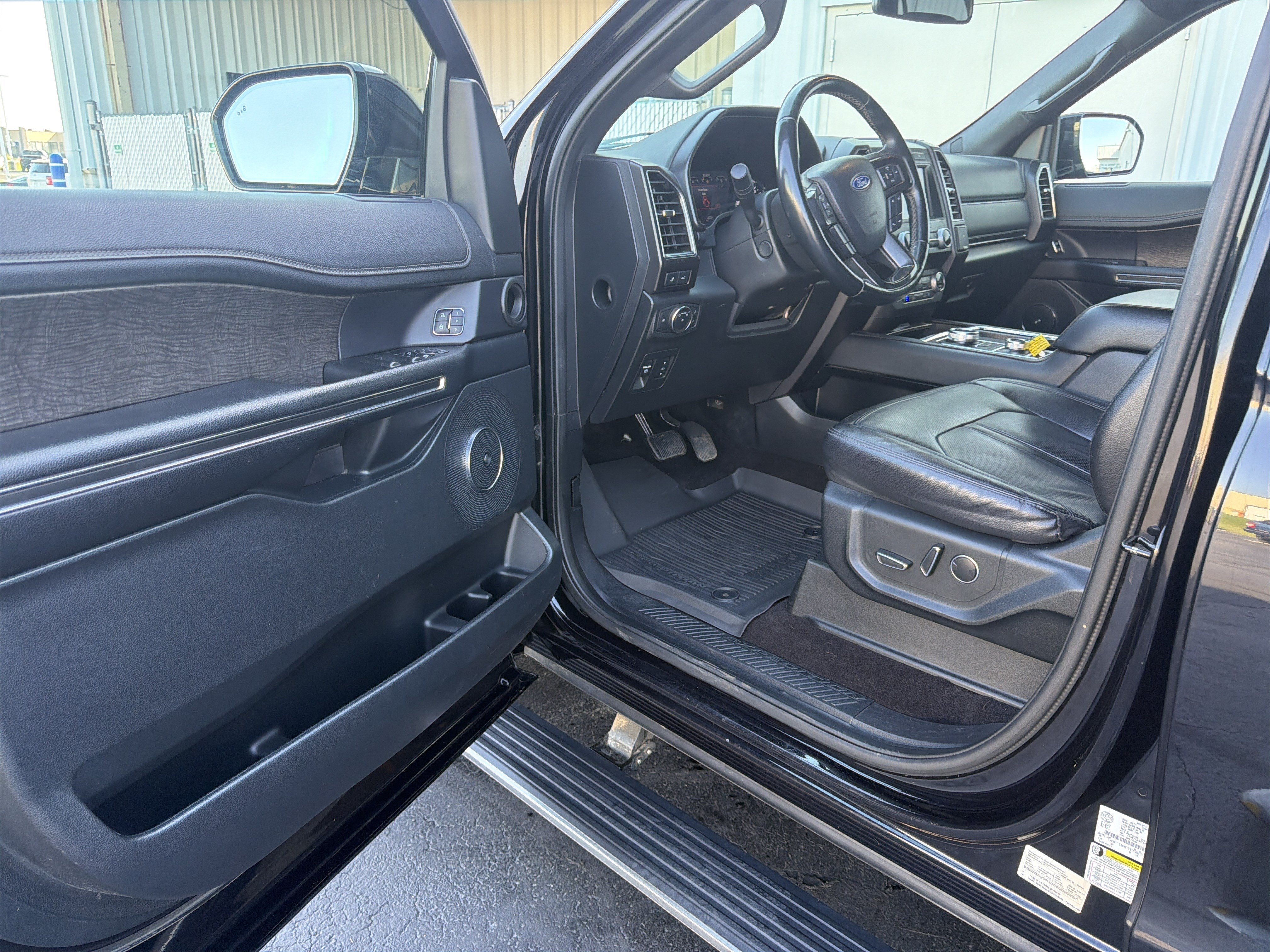 Certified 2021 Ford Expedition Max Limited AWD/4WD image 18