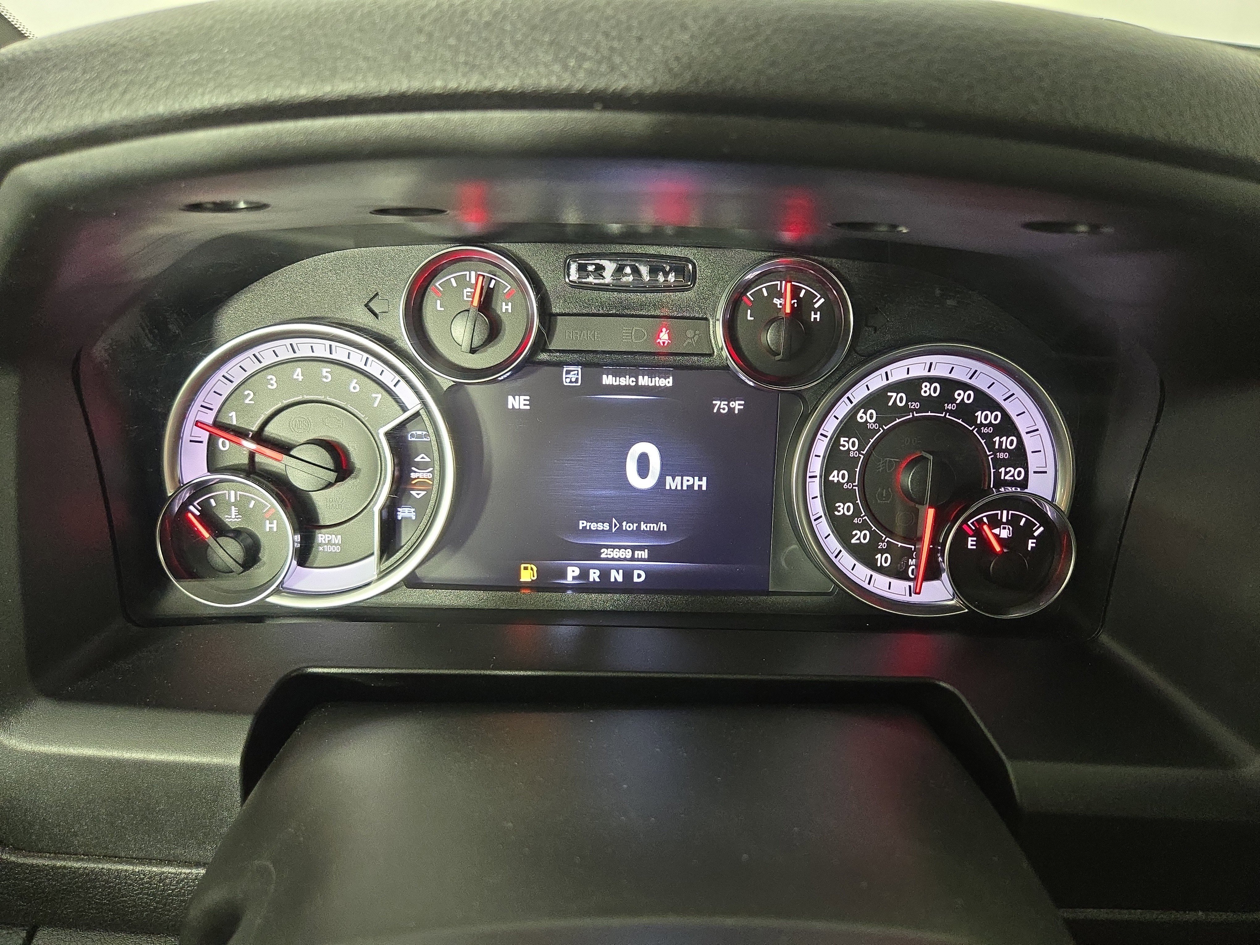 Used 2022 RAM 1500 Classic Warlock w/ Electronics Group AWD/4WD image 17