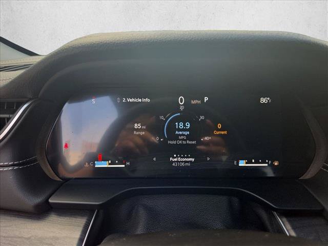 Used 2023 Jeep Grand Cherokee Limited RWD image 15