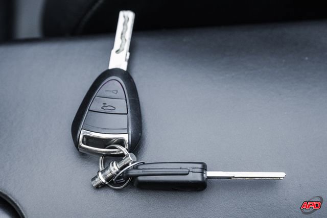 Used 2005 Porsche 911 Carrera image 73