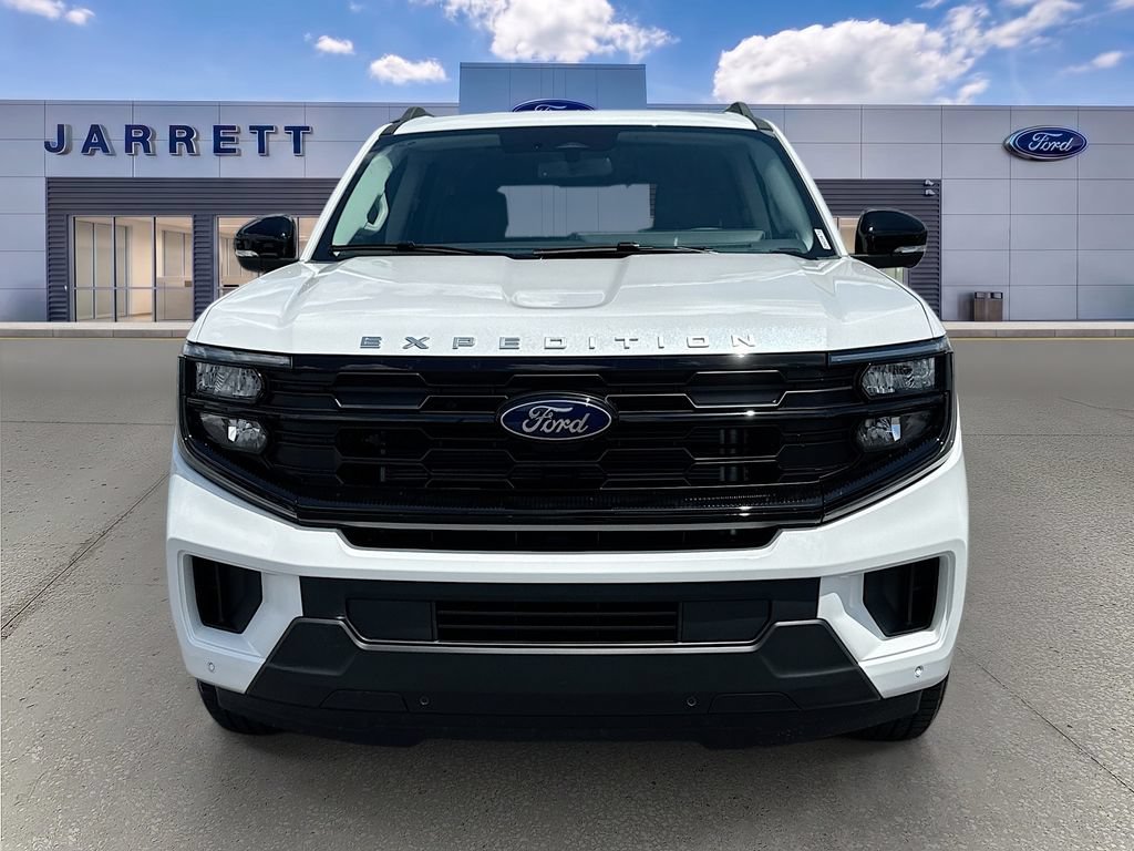 New 2026 Ford Expedition Active RWD image 2