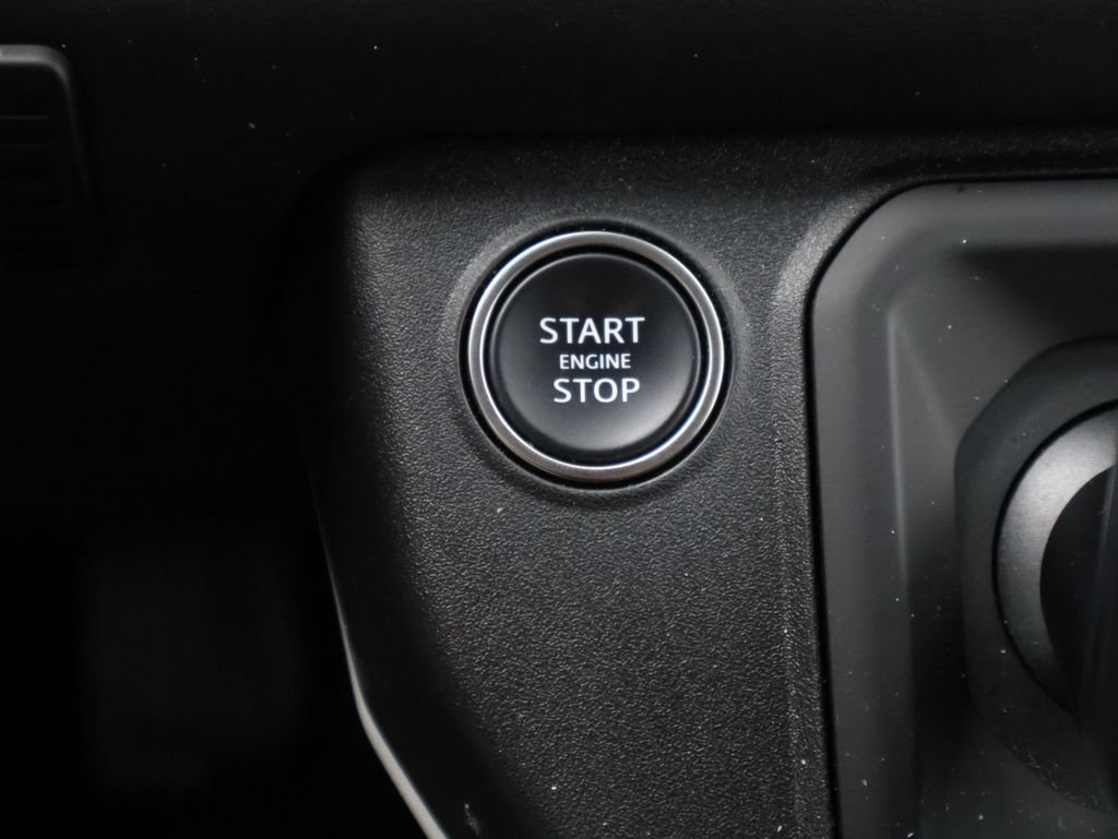 Used 2024 Land Rover Defender 110 SE AWD/4WD image 26