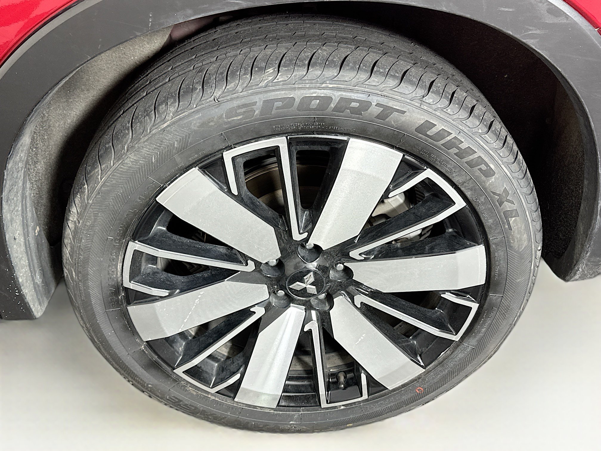 Used 2025 Mitsubishi Outlander SEL AWD/4WD image 11