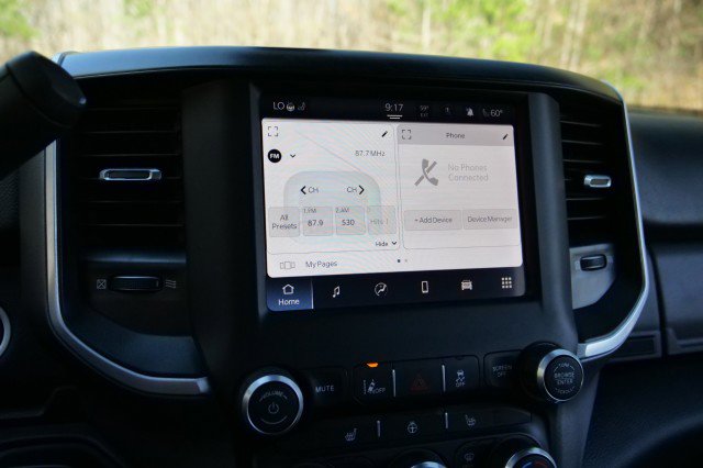 Used 2024 RAM 4500 SLT w/ Quick Order Package 2YG SLT image 13