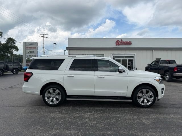 Used 2023 Ford Expedition Max Platinum AWD/4WD image 7
