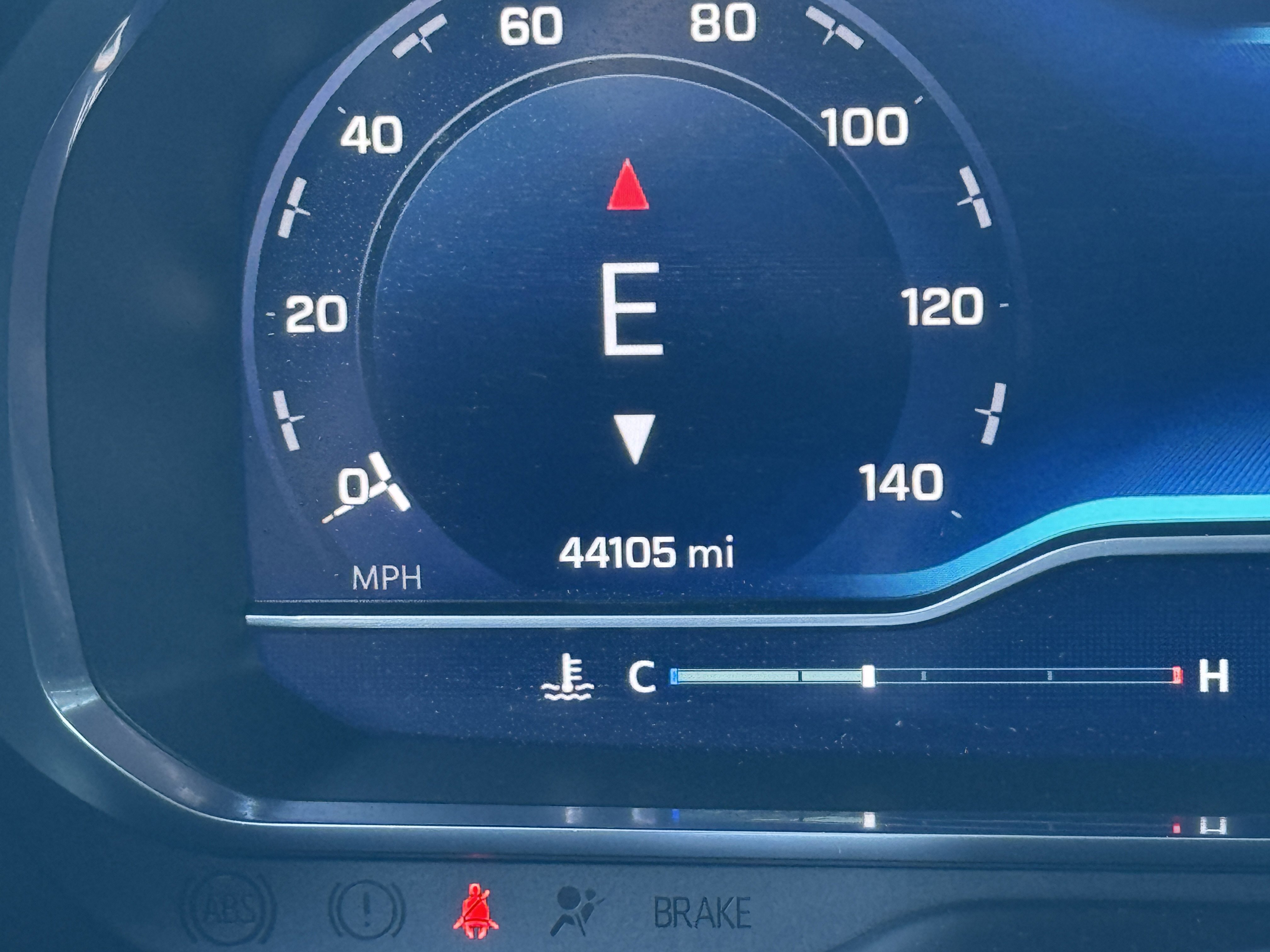 Used 2024 Chevrolet Tahoe LT w/ Luxury Package image 37