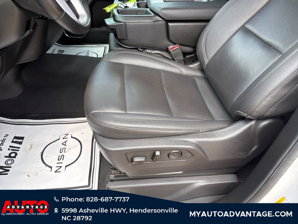 Used 2025 GMC Sierra 1500 SLT AWD/4WD image 11