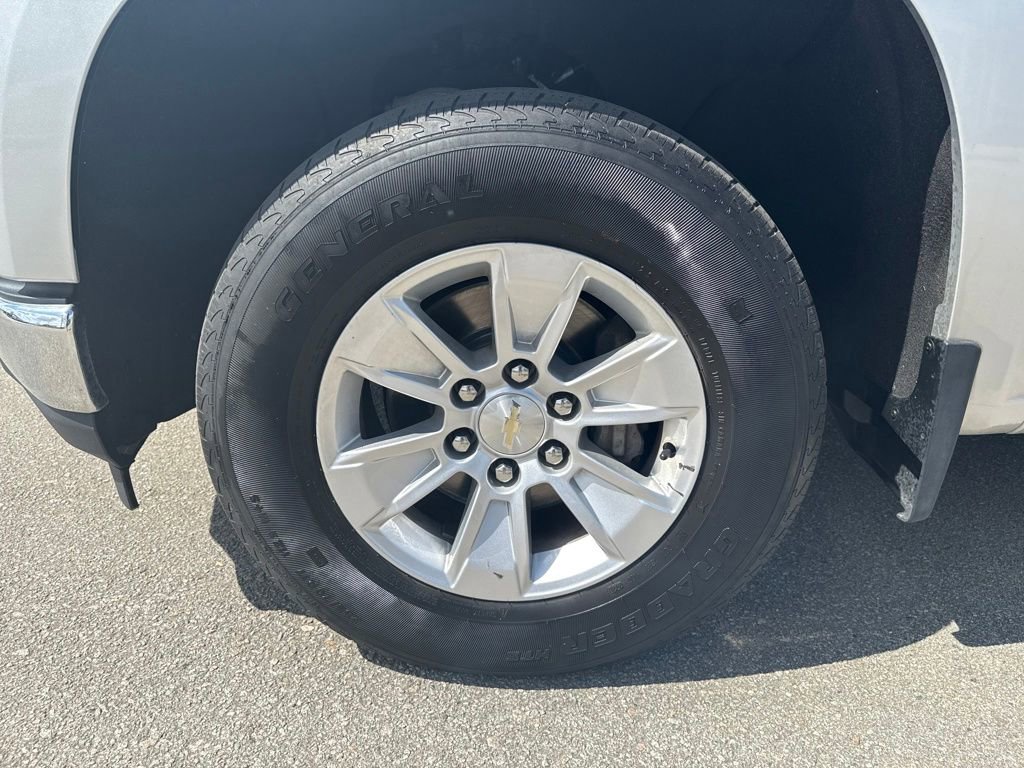 Used 2021 Chevrolet Silverado 1500 LT w/ Bed Protection Package image 13