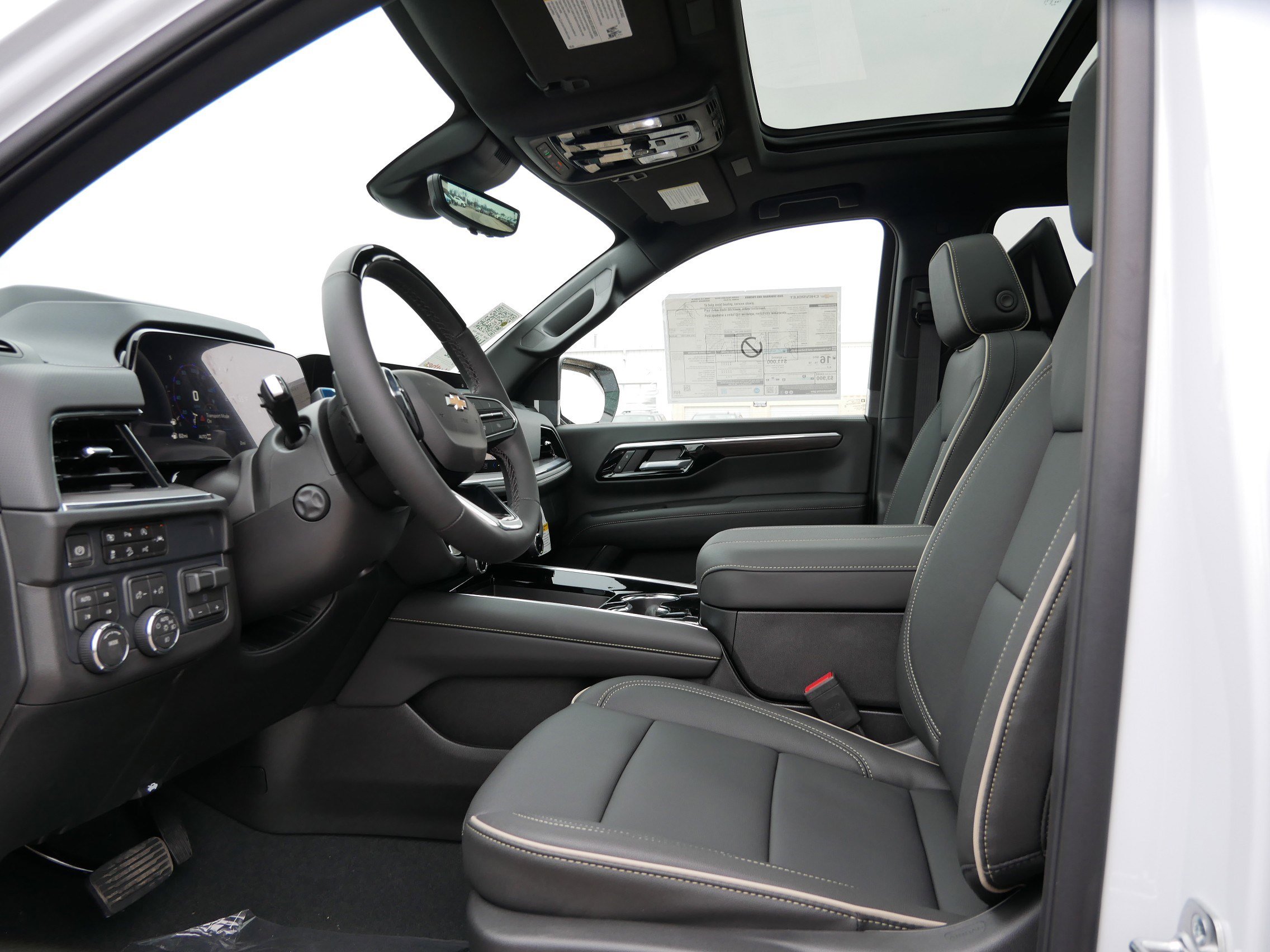 New 2026 Chevrolet Suburban Premier image 11