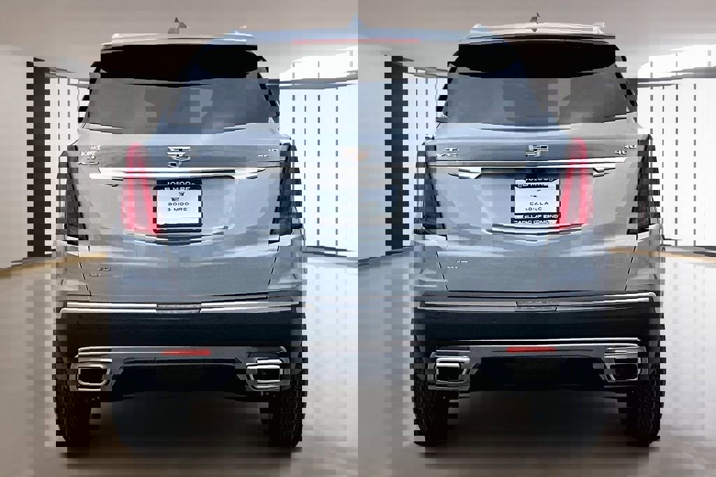 New 2026 Cadillac XT5 Premium Luxury image 4