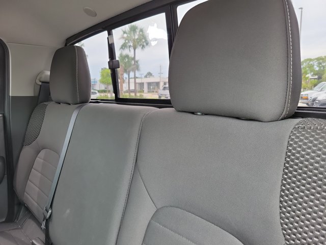 Used 2018 Nissan Frontier PRO-4X AWD/4WD image 12