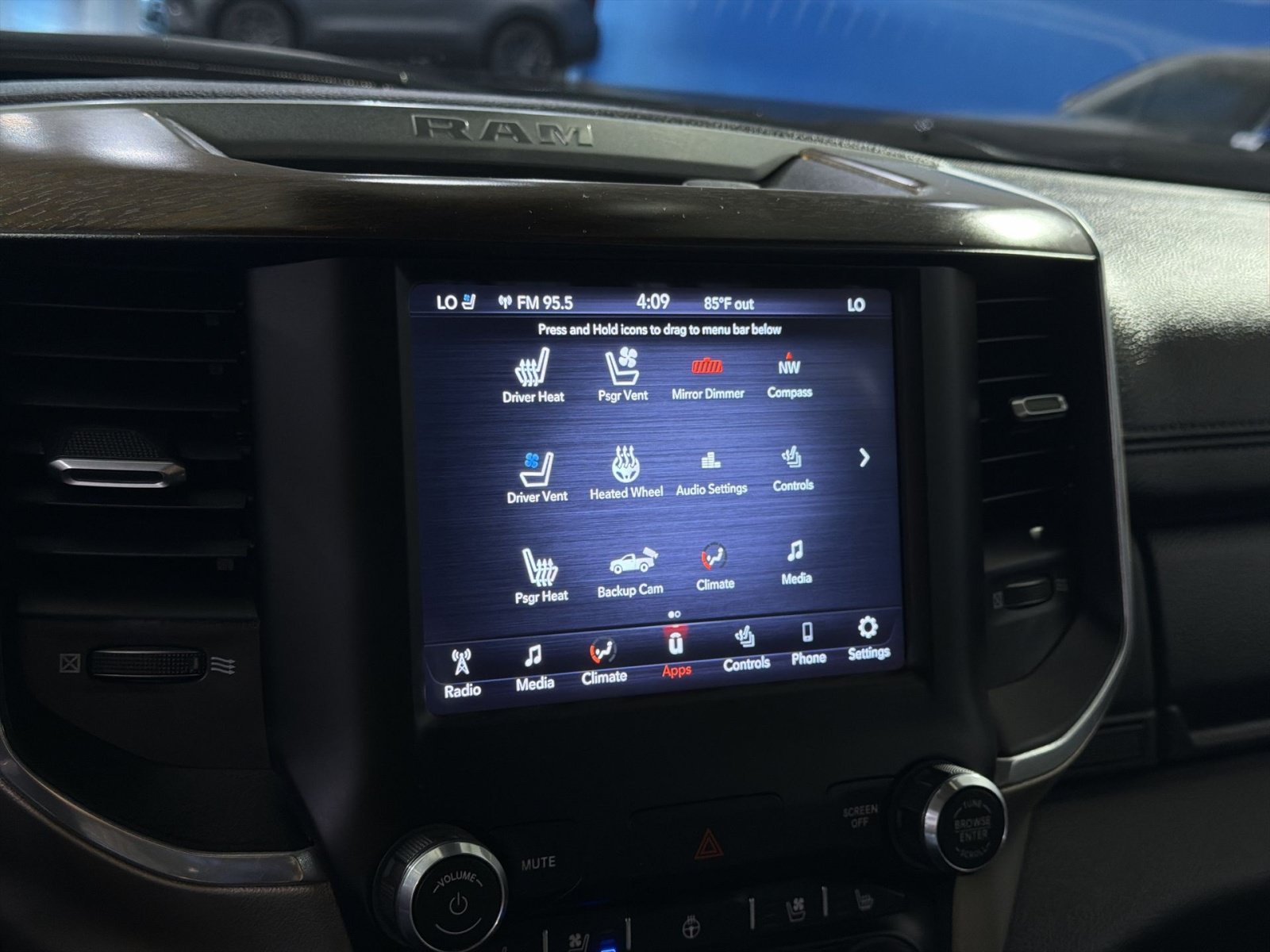 Used 2021 RAM 1500 Laramie AWD/4WD image 20