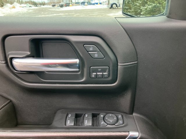 Used 2019 Chevrolet Silverado 1500 LTZ image 19