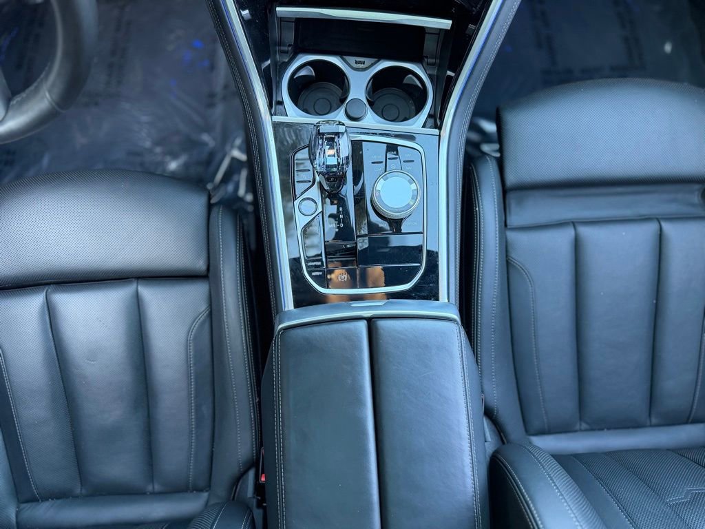 Used 2025 BMW 840i w/ M Sport Professional Package image 47