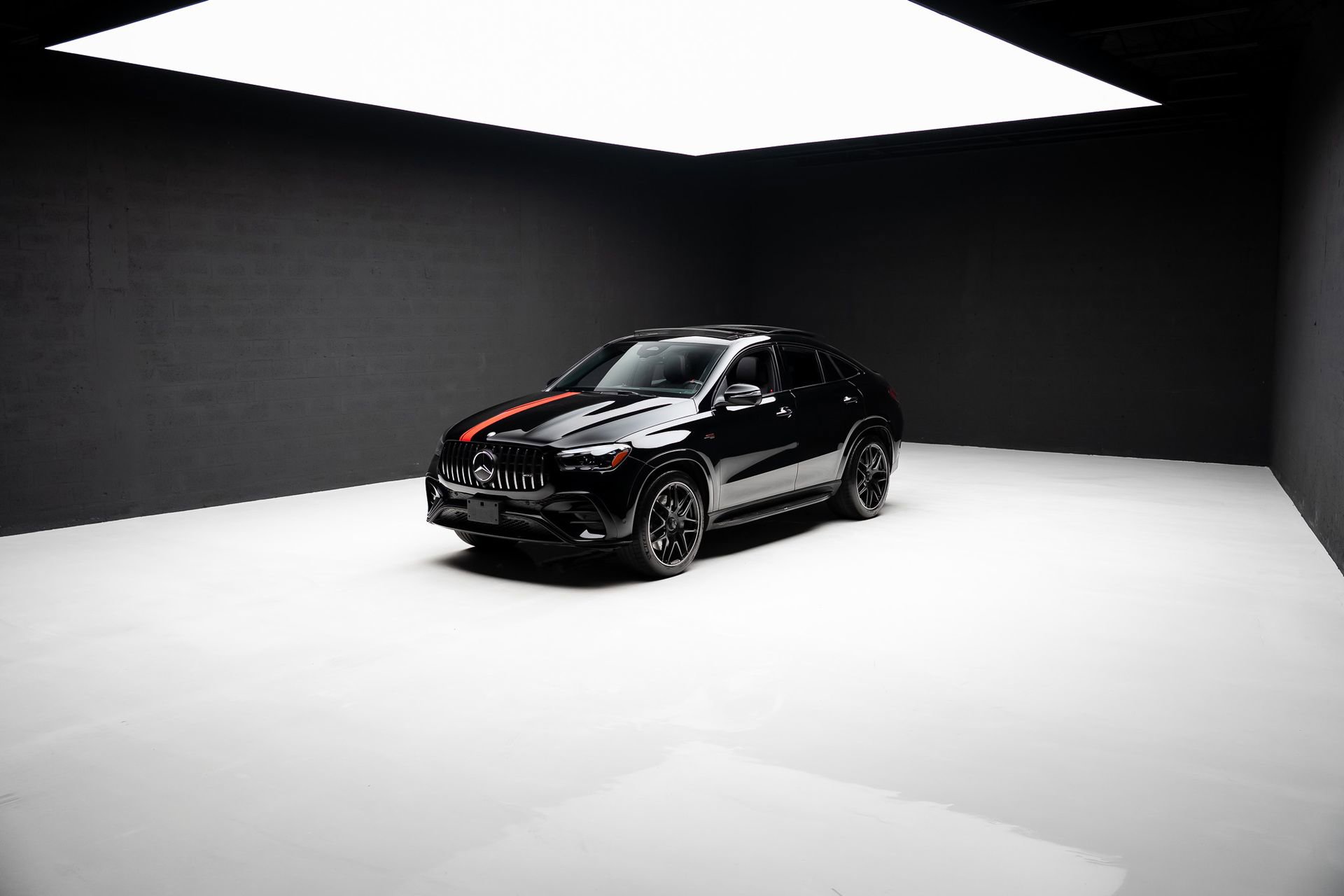 Used 2025 Mercedes-Benz GLE 53 AMG 4MATIC Coupe w/ AMG Night Package image 91