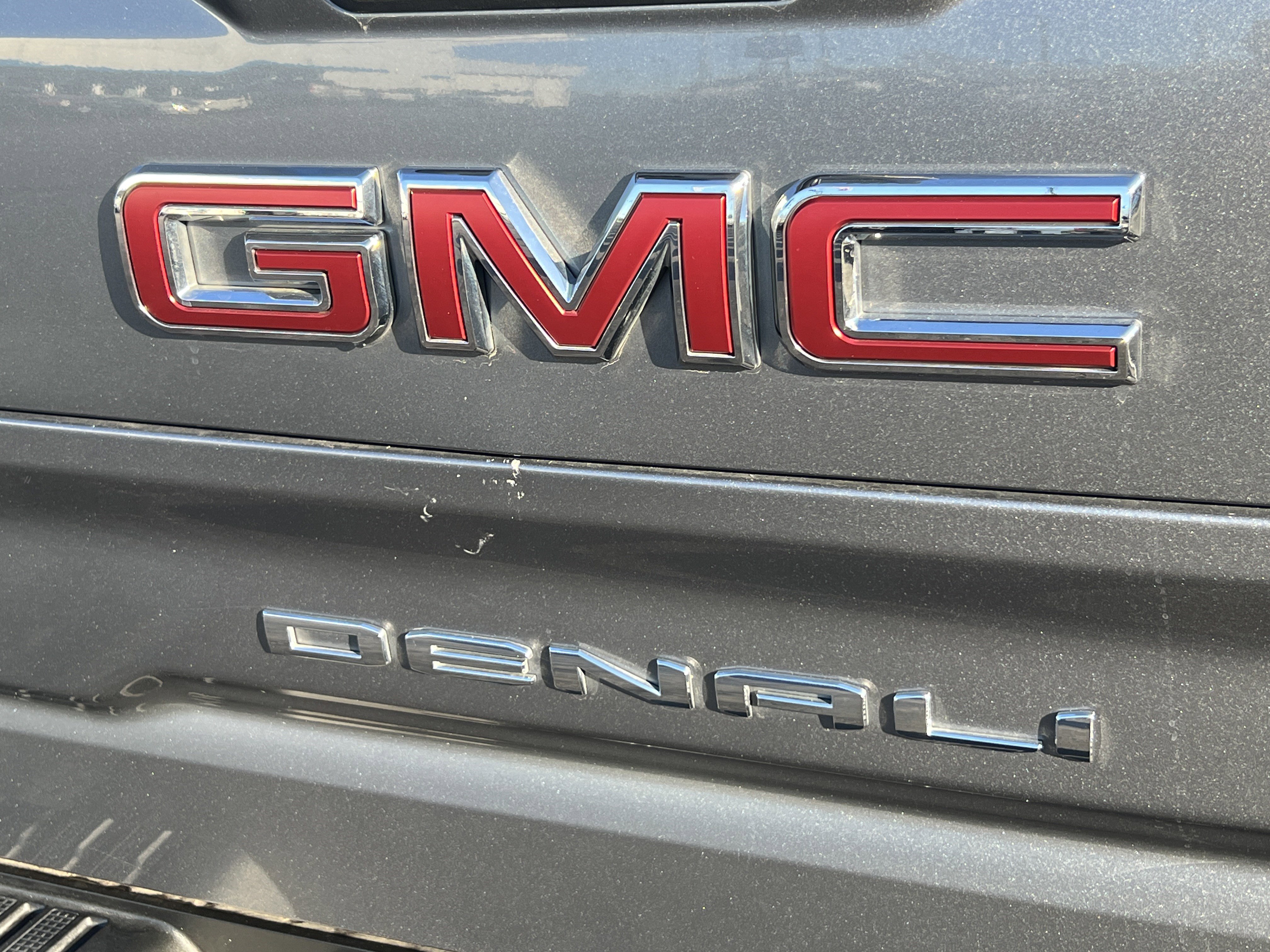 Used 2020 GMC Sierra 1500 Denali w/ Denali Carbonpro Edition image 8