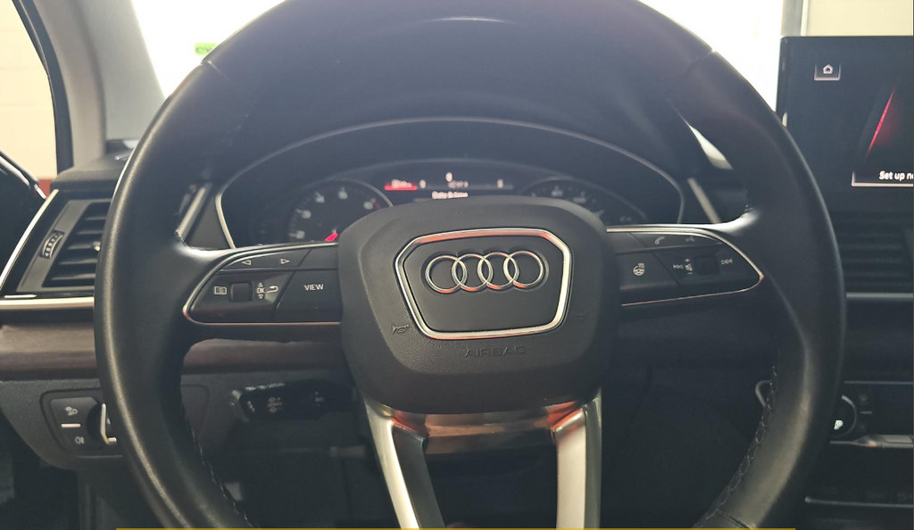 Used 2024 Audi Q5 2.0T Premium AWD/4WD image 14