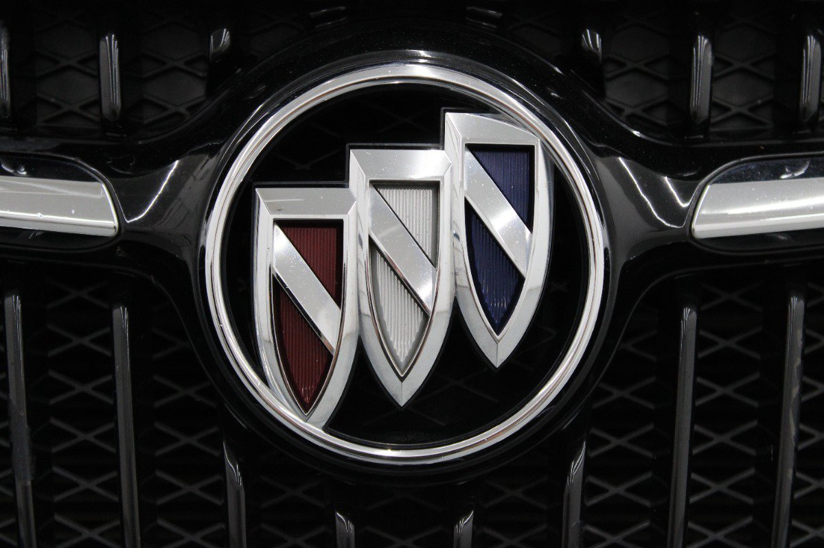 Used 2017 Buick Encore Preferred FWD image 28