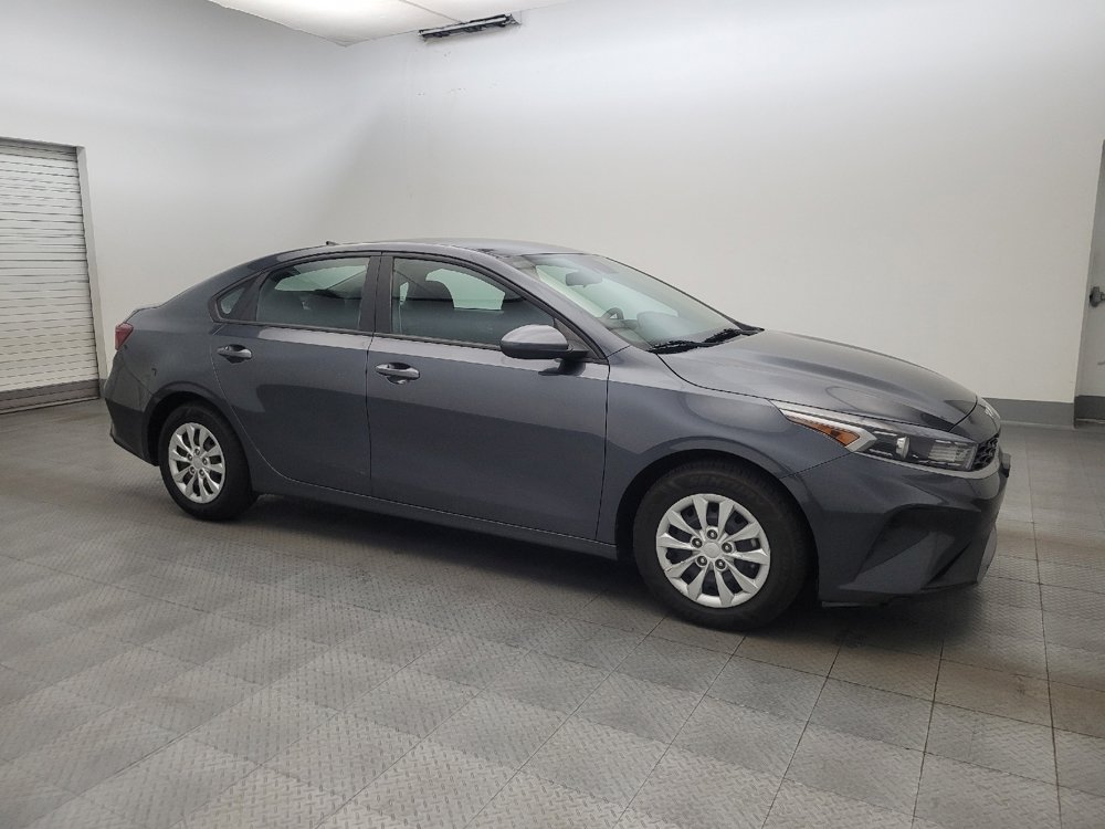 Used 2023 Kia Forte LX image 11