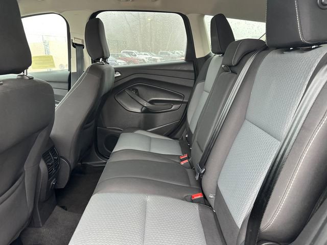 Used 2018 Ford Escape SE FWD image 19