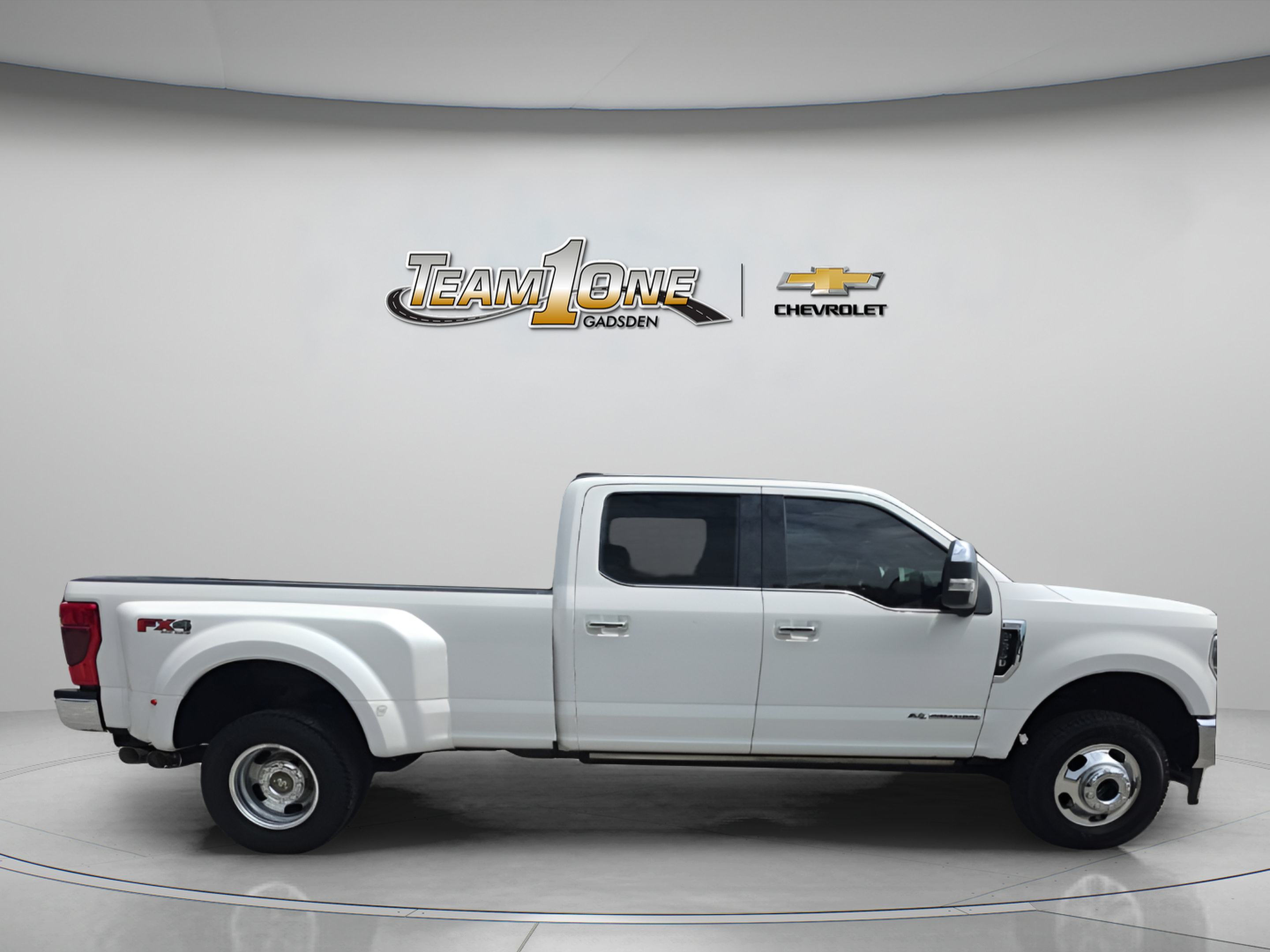 Used 2022 Ford F350 King Ranch w/ King Ranch Ultimate Package AWD/4WD image 9