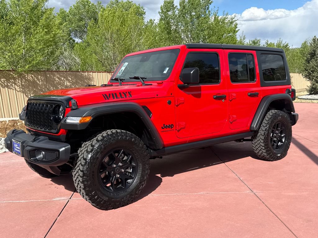 Used 2025 Jeep Wrangler Willys image 3