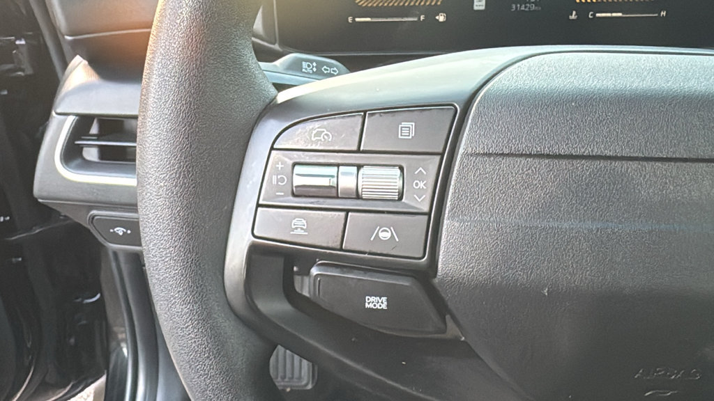 Used 2025 Kia K4 FWD image 18