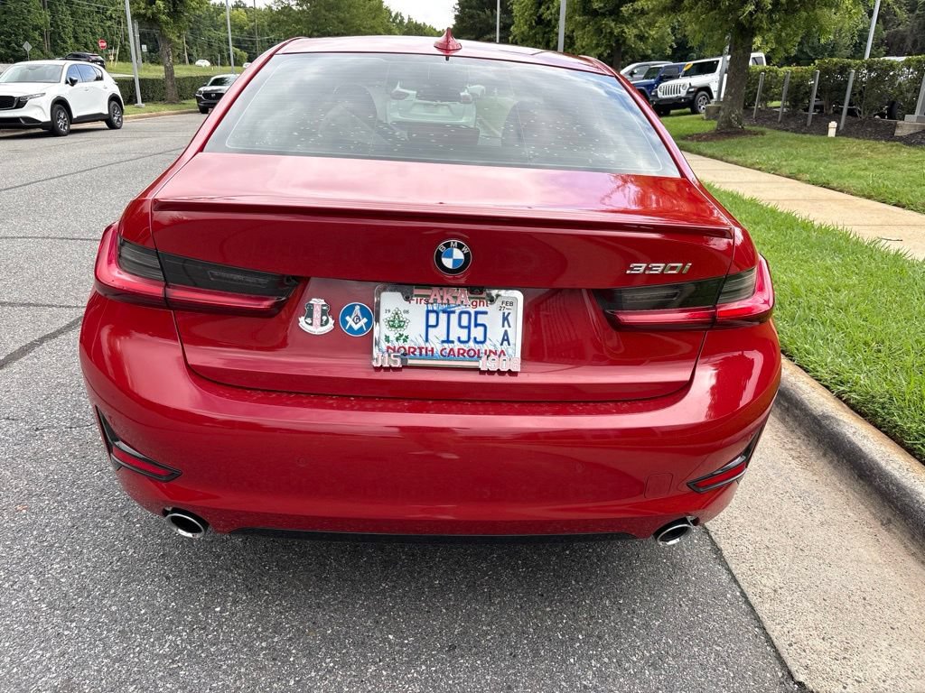 Used 2021 BMW 330i Sedan w/ Premium Package RWD image 6