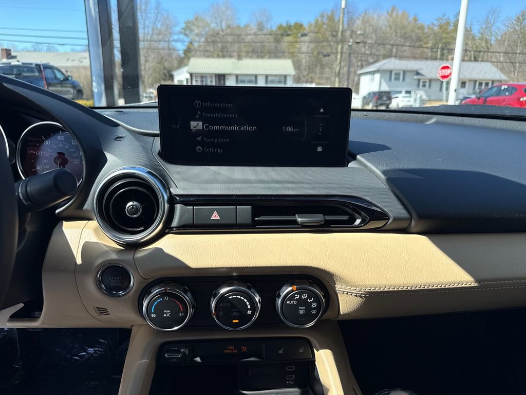 New 2026 MAZDA MX-5 Miata RF Grand Touring image 24