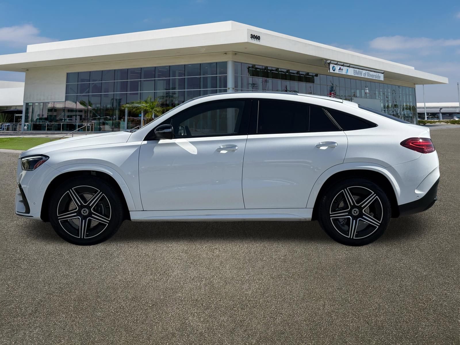 Used 2025 Mercedes-Benz GLE 450 4MATIC Coupe image 6