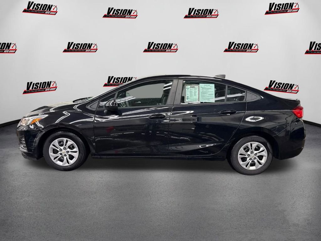 Used 2019 Chevrolet Cruze LS image 8
