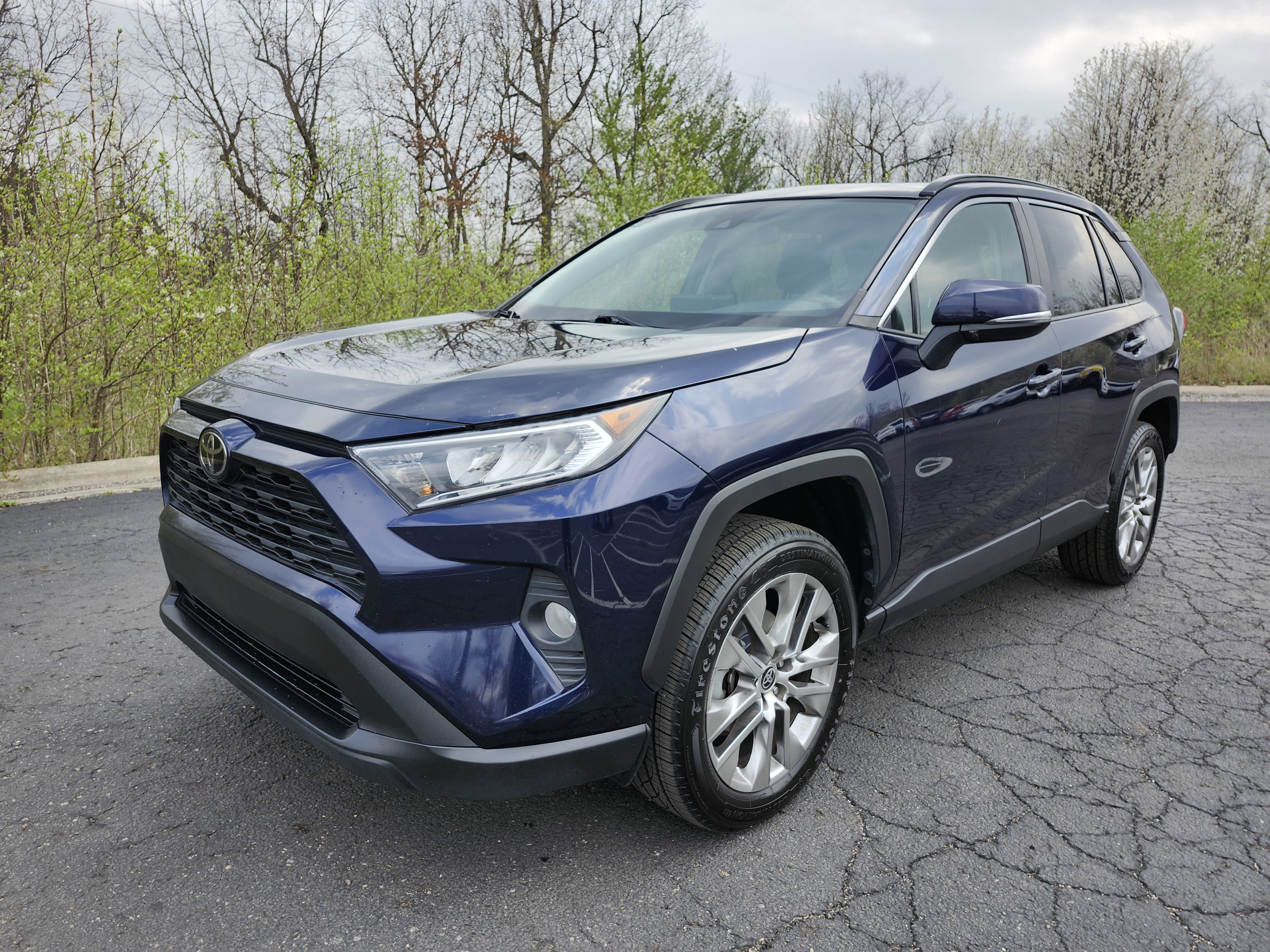 Used 2021 Toyota RAV4 XLE Premium AWD/4WD image 37