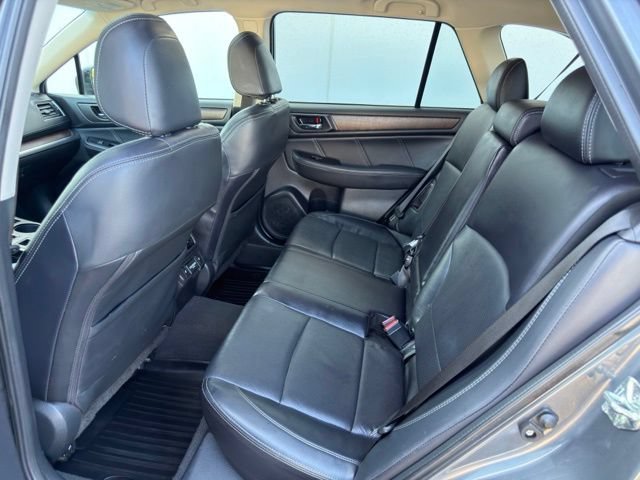 Used 2018 Subaru Outback 2.5i Limited AWD/4WD image 22