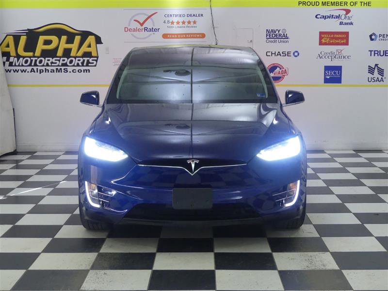 Used 2018 Tesla Model X 100D image 2