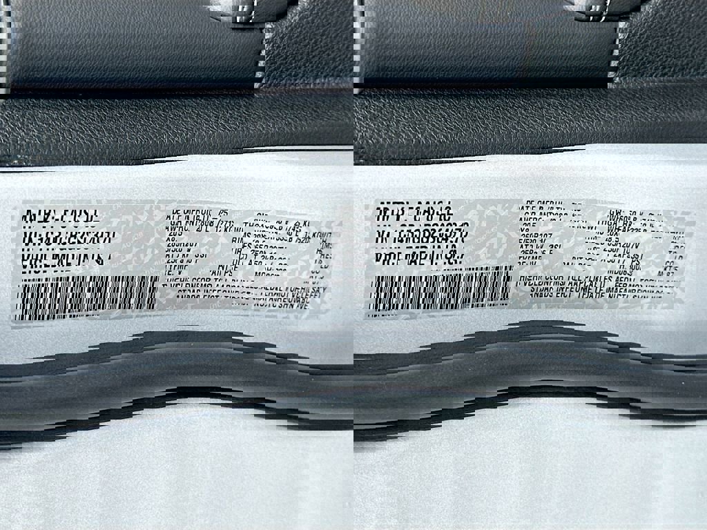 New 2025 Jeep Grand Cherokee Limited w/ Luxury Tech Group II image 36