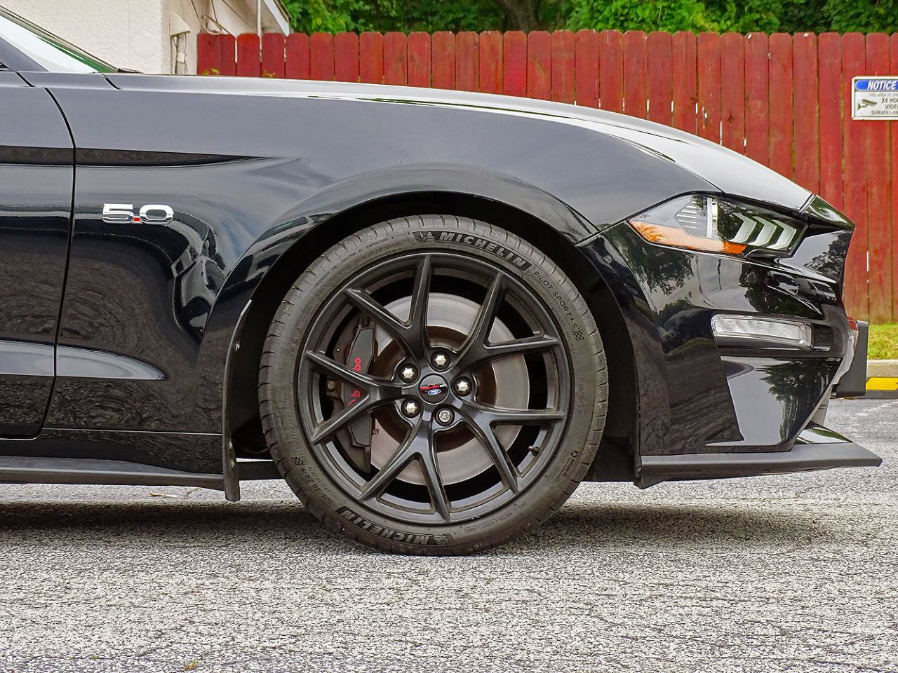 Used 2019 Ford Mustang GT Premium w/ Performance Package - Level 2 RWD image 10