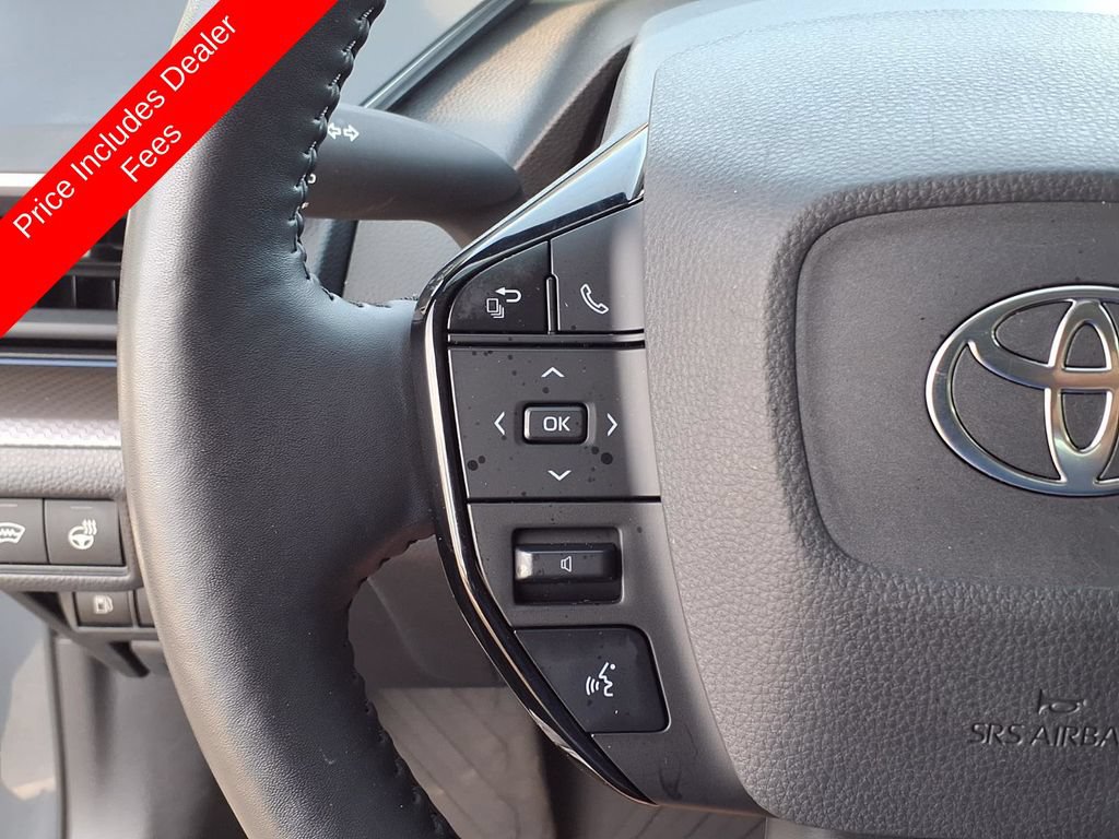 Used 2023 Toyota Prius XLE FWD image 32