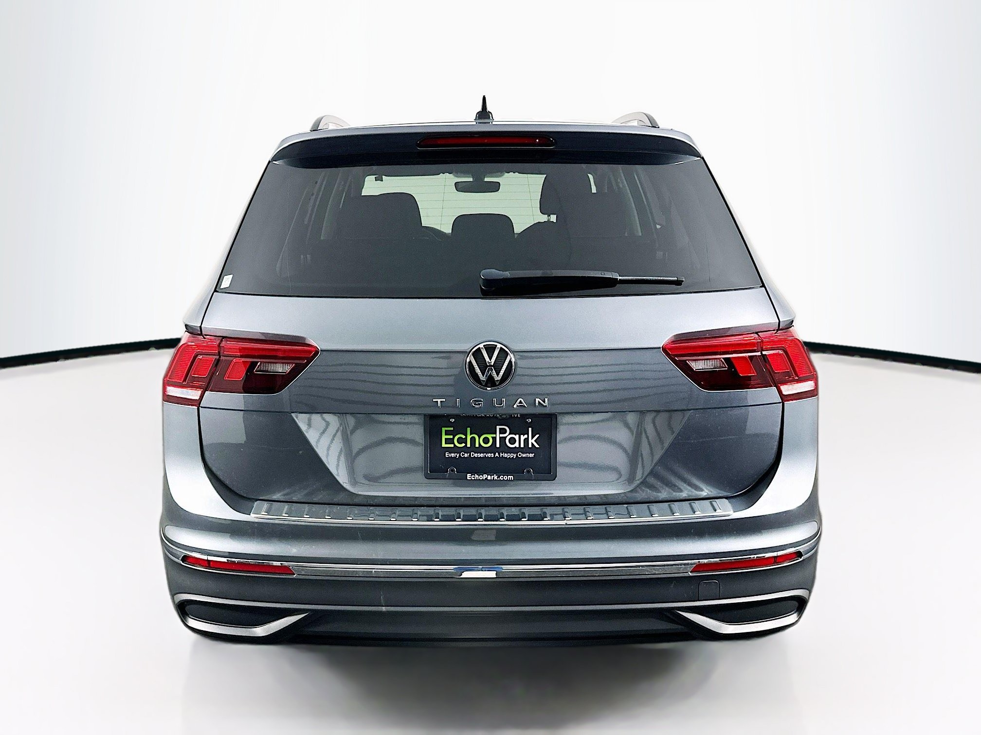 Used 2023 Volkswagen Tiguan S FWD image 7