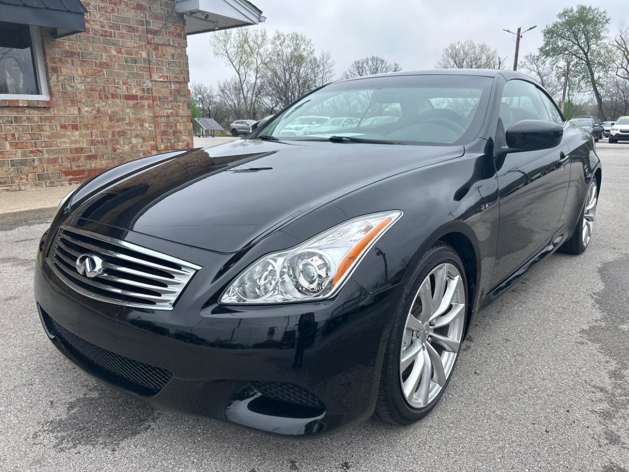 Used 2010 INFINITI G37 Sport w/ Premium Pkg image 1