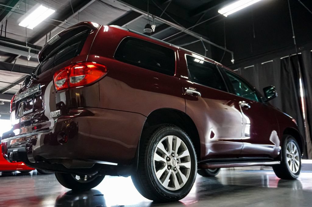 Used 2010 Toyota Sequoia Limited AWD/4WD image 6