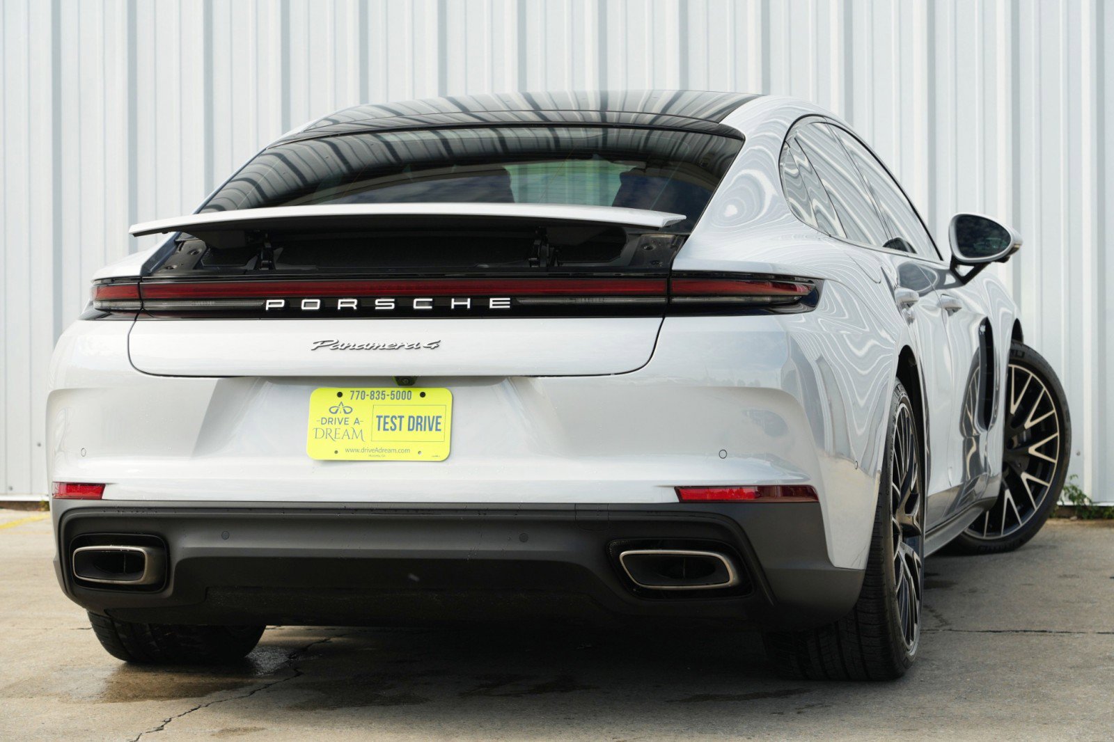 Used 2025 Porsche Panamera 4 w/ Premium Package image 5