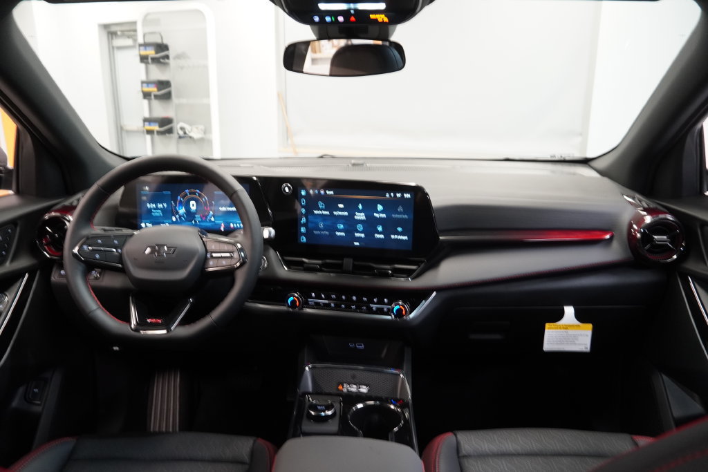 New 2027 Chevrolet Equinox RS w/ Convenience Package III AWD/4WD image 24