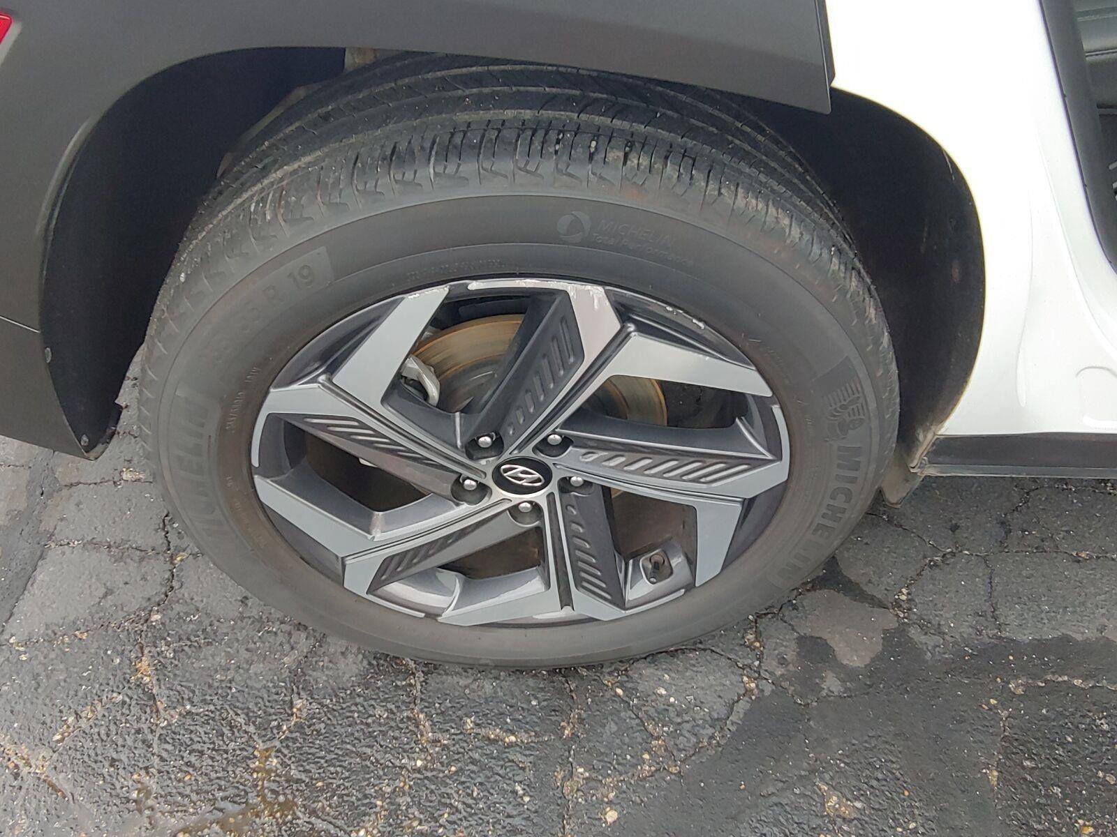 Used 2023 Hyundai Tucson Limited AWD/4WD image 33