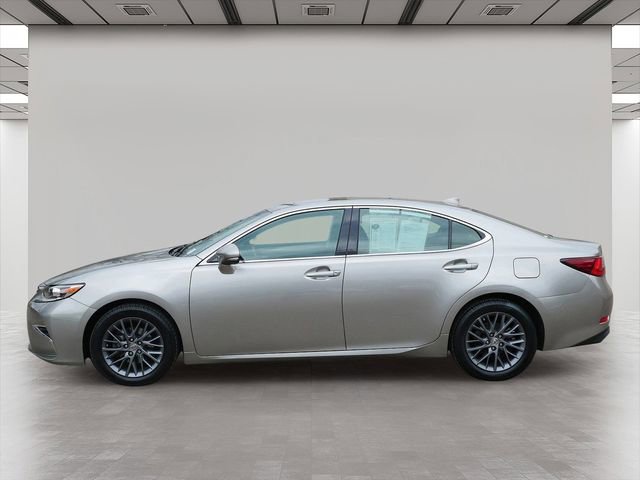 Used 2018 Lexus ES 350 w/ Navigation System Package FWD image 3