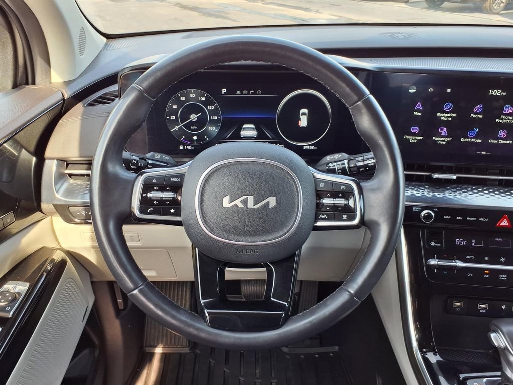 Used 2024 Kia Carnival SX Prestige image 14