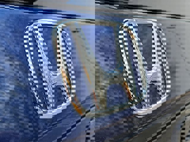 Used 2025 Honda Pilot Touring image 35