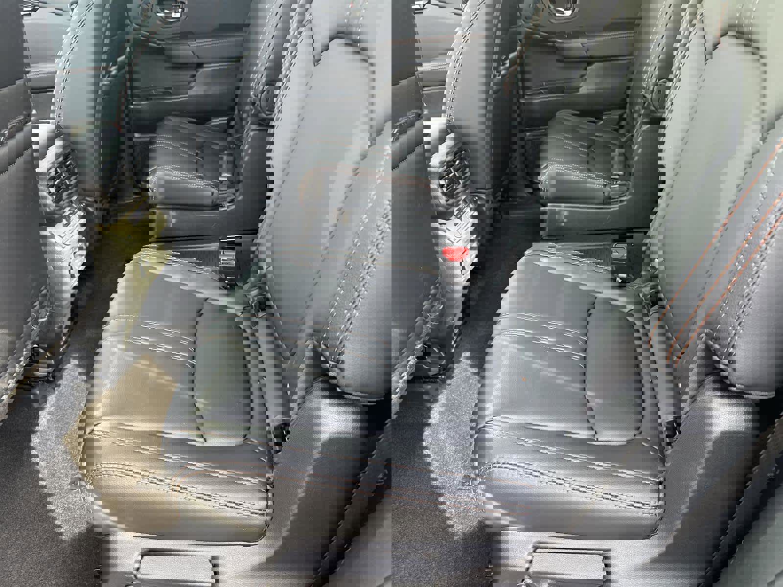 Used 2025 Honda Pilot TrailSport image 15