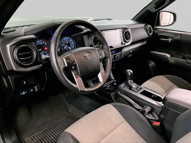Used 2023 Toyota Tacoma TRD Off-Road w/ Black Out Package (TMS) AWD/4WD image 12